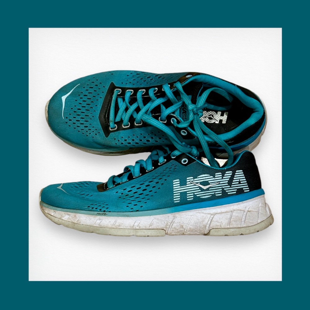 Women’s Hoka Cavu